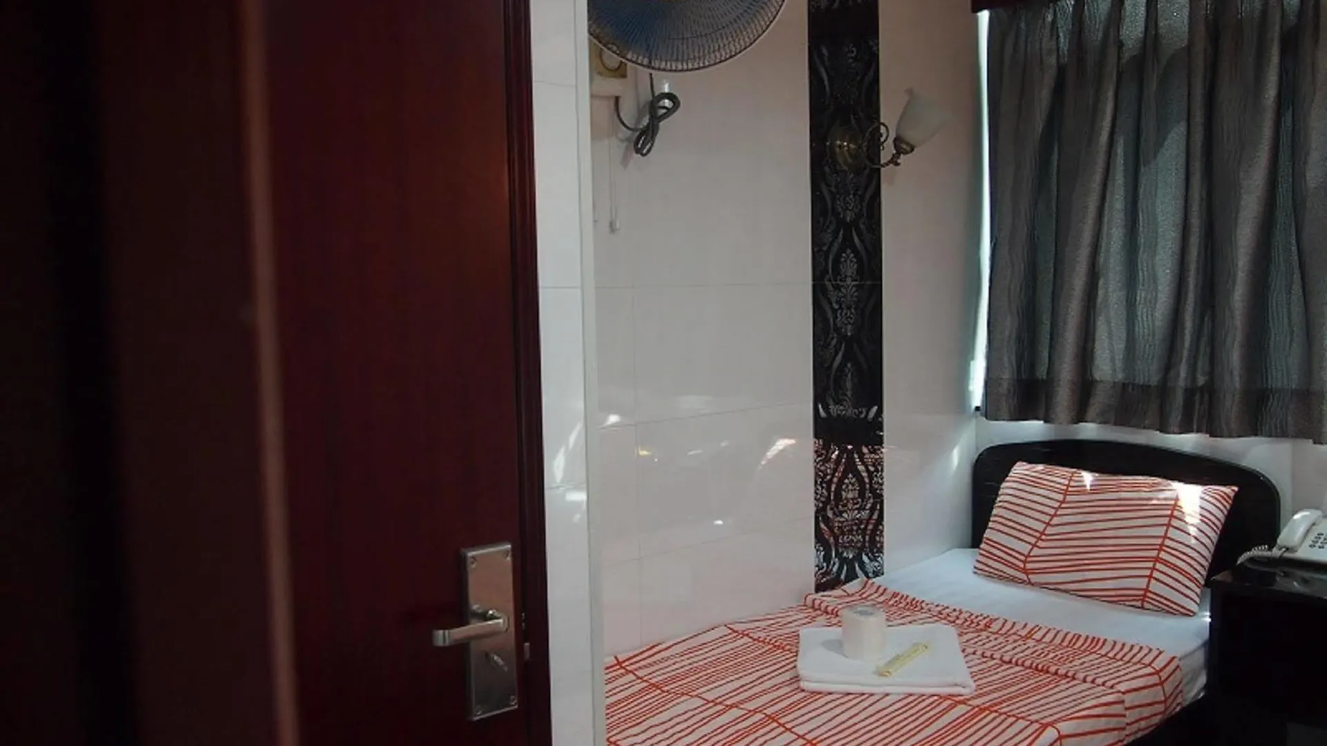 Delta Lounge Hotel Hong Kong Guest house
