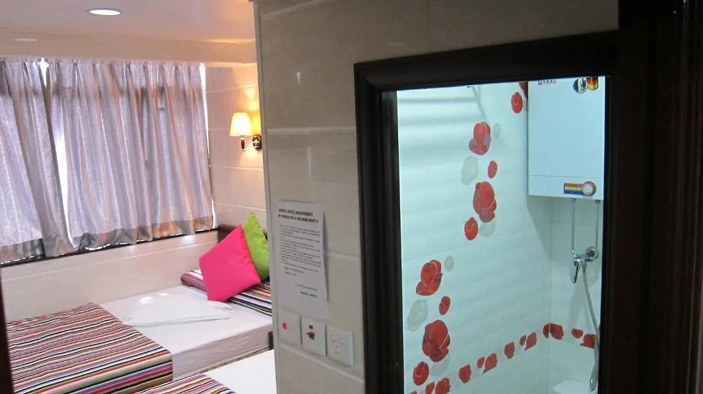 Guest house Delta Lounge Hotel Hong Kong
